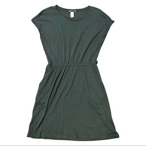 Cinch waste dress with pockets